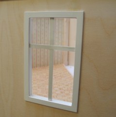 Puppenzimmer mit Fenster_Detail_Außenansicht